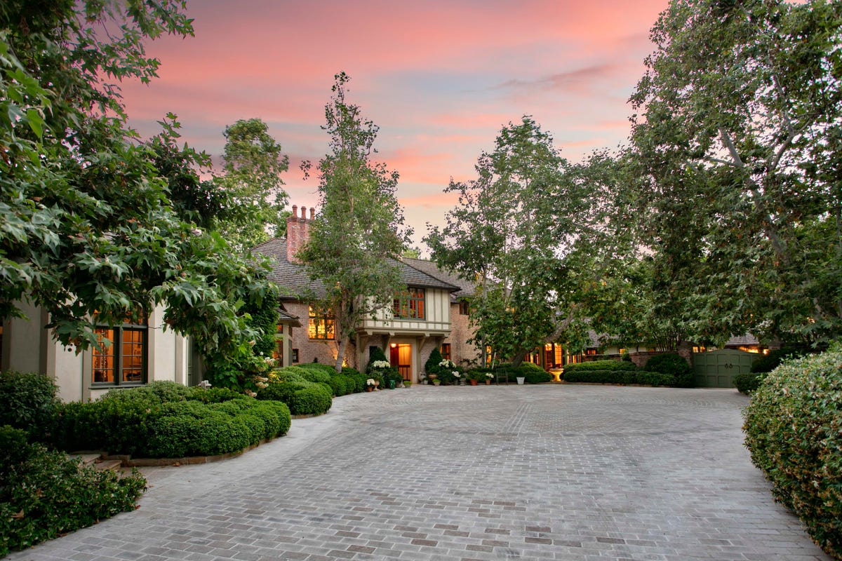 Inside A -Million Beverly Hills Compound With Designer Cred And Incredible Privacy