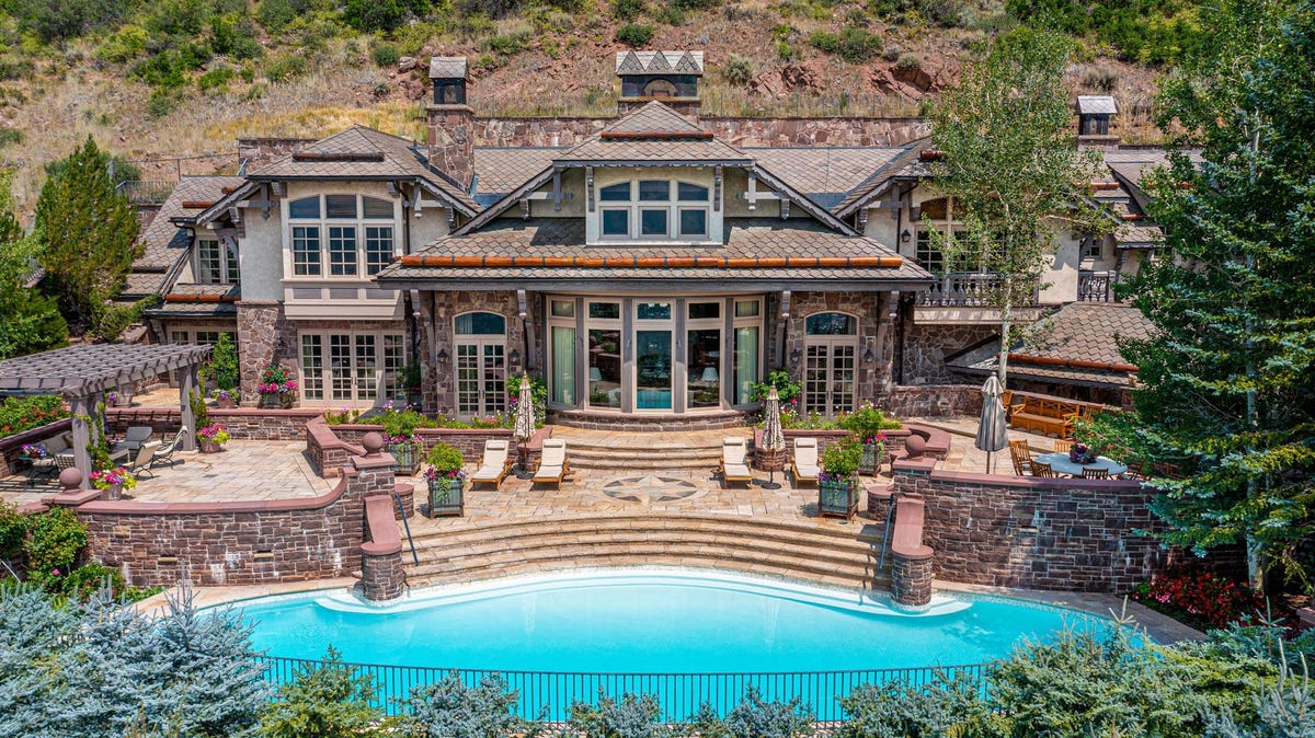 A Legendary, Sky-High Aspen, Colorado Home With An Illustrious History Lists For .5 Million