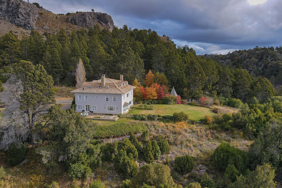 Enjoy The High Life In Scenic Patagonia For .6 Million