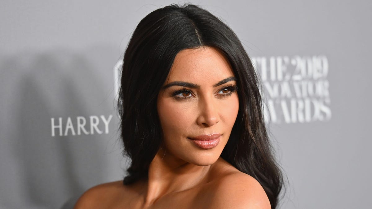 Kim Kardashian West To Host ‘Saturday Night Live’