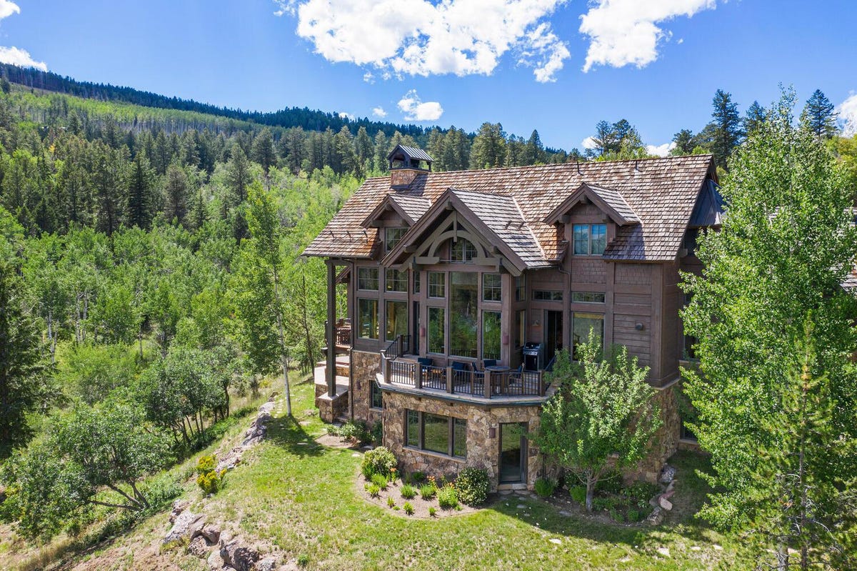 Luxury Mountain Retreat In Colorado Draws On The Early American West