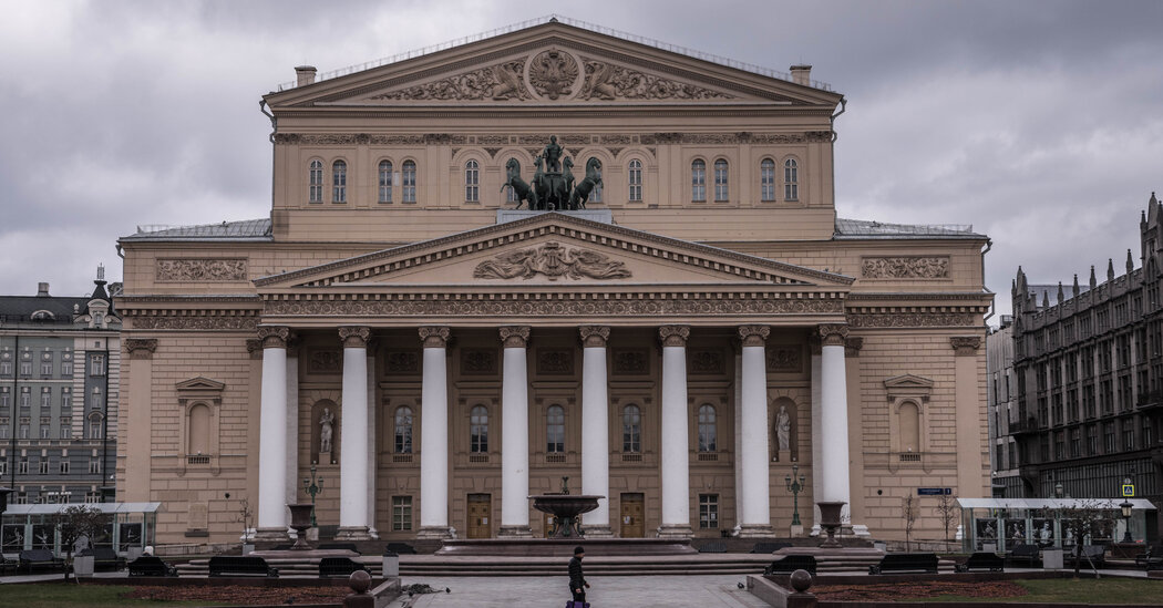 Bolshoi Performer Is Killed in Onstage Accident