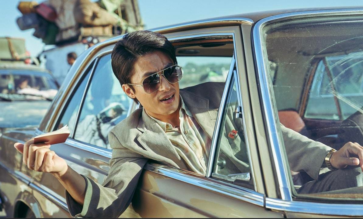 Koo Kyo-Hwan Crafts Another Memorable Character In ‘Escape From Mogadishu’