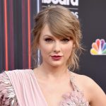 After Just 5 Days, Taylor Swift’s ‘Red (Taylor’s Version)’ Has Scored The Largest Sales Week Of 2021