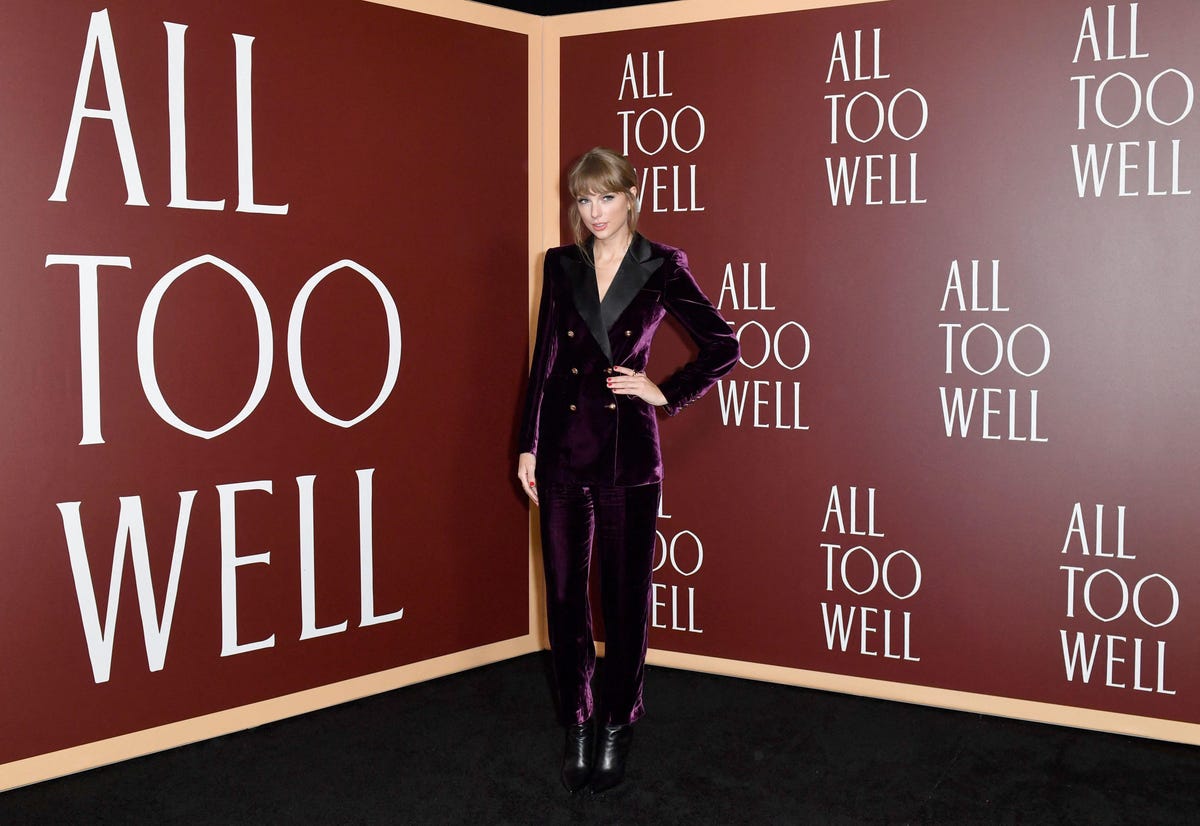 Almost 10 Years After It Was Released, Taylor Swift’s ‘All Too Well’ Hits No. 1 On The Hot 100