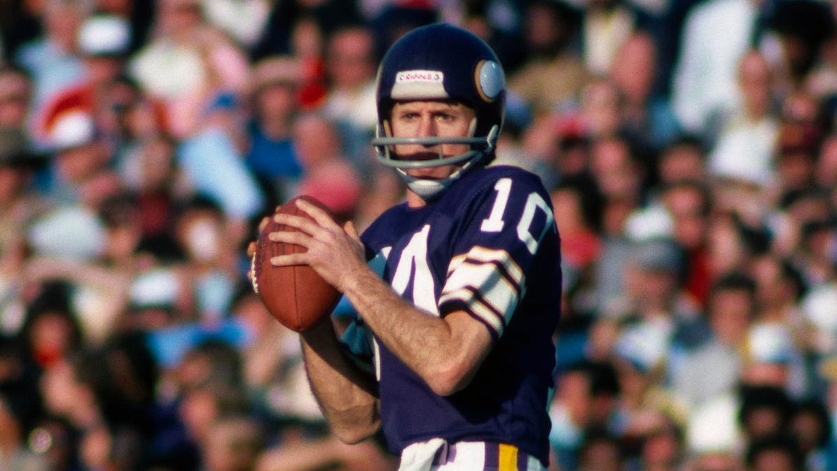 Fran Tarkenton Reinvented The Position Of Quarterback, Now He’s Reinventing Himself As A CEO