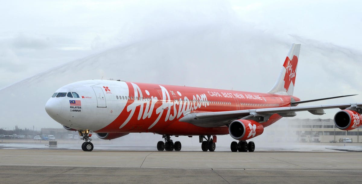 Malaysian Tycoon Tony Fernandes’ Distressed AirAsia X Risks Delisting After Auditor Qualifies Accounts