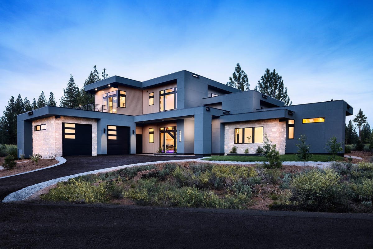 Mountain Living Goes Bold At Truckee Golf Course Community