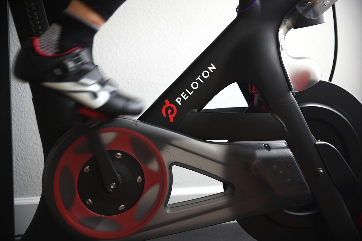 Peloton Reportedly Freezes Hiring As Shares Plunge 35% Following Dismal Earnings