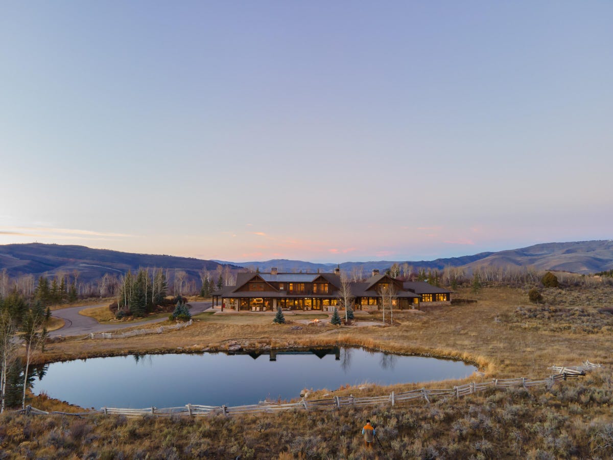 Sprawling -Million Estate In The Heart Of Colorado Embraces The Outdoor Lifestyle