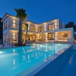 5 Luxury Properties Around The World For About .5 Million