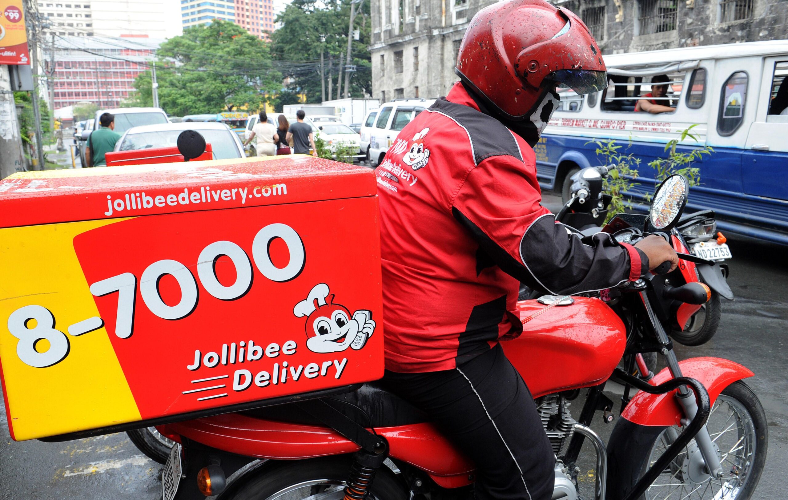 DoubleDragon, Jollibee Ramp Up 2 Million Warehouse Portfolio Ahead Of IPO As E-Commerce Booms