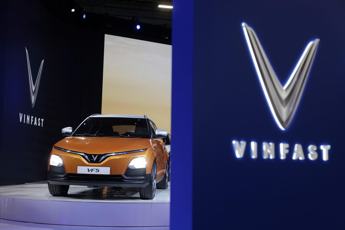 Vietnamese Car Maker VinFast Invests In Israeli Electric Vehicle Battery Startup