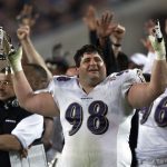 Tony Siragusa, a Defensive Lineman Known as Goose, Dies at 55