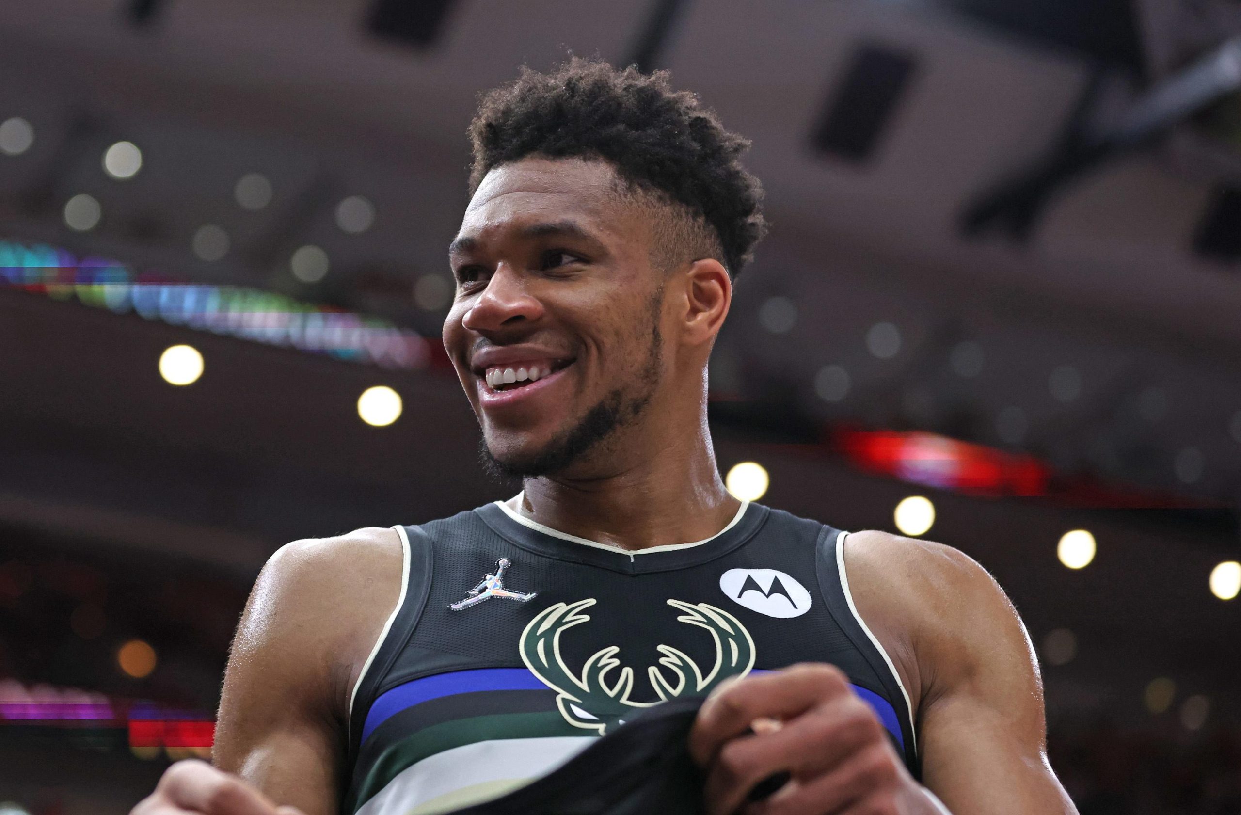 WhatsApp To Release First Short Film Starring NBA Star Giannis Antetokounmpo