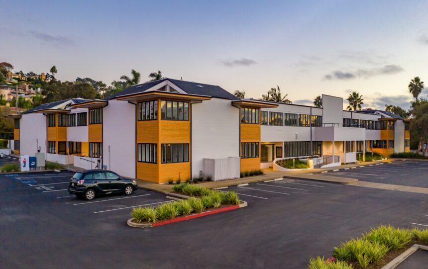 Bungalows Del Mar Office by Harbor Associates in Del Mar, California Defies National Office Trends and Has Rare Vacancy Come to Market